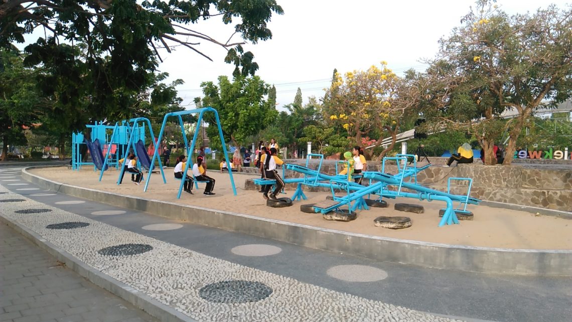 Taman Rajekwesi, Tempat Alternatif Berwisata