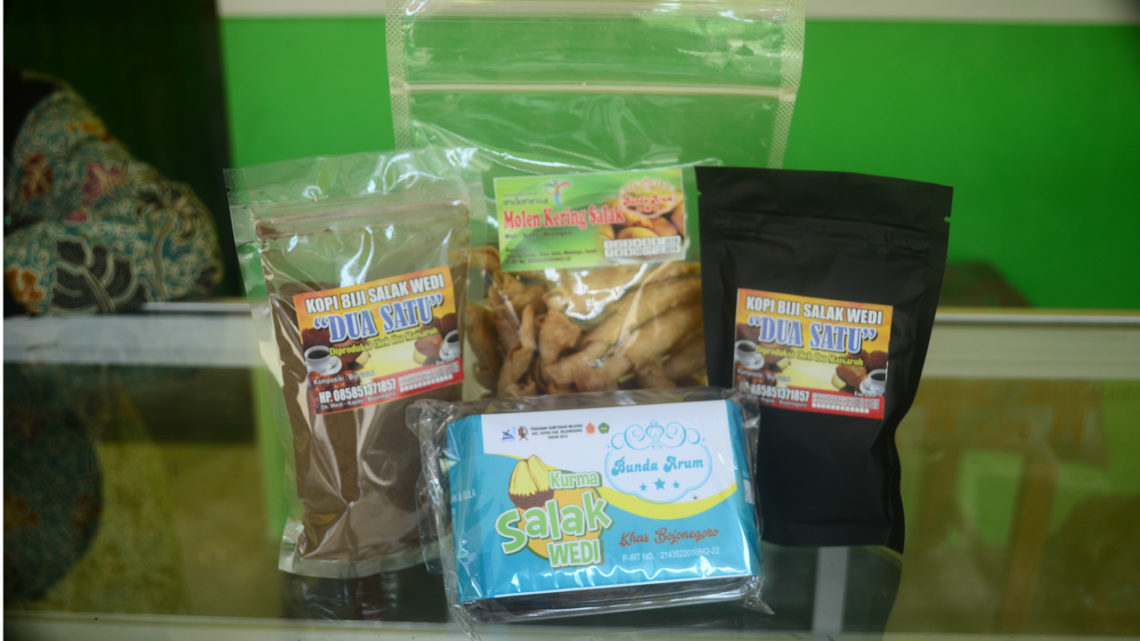 5 Inovasi Buah Salak dari  UMKM Desa Wedi Bojonegoro