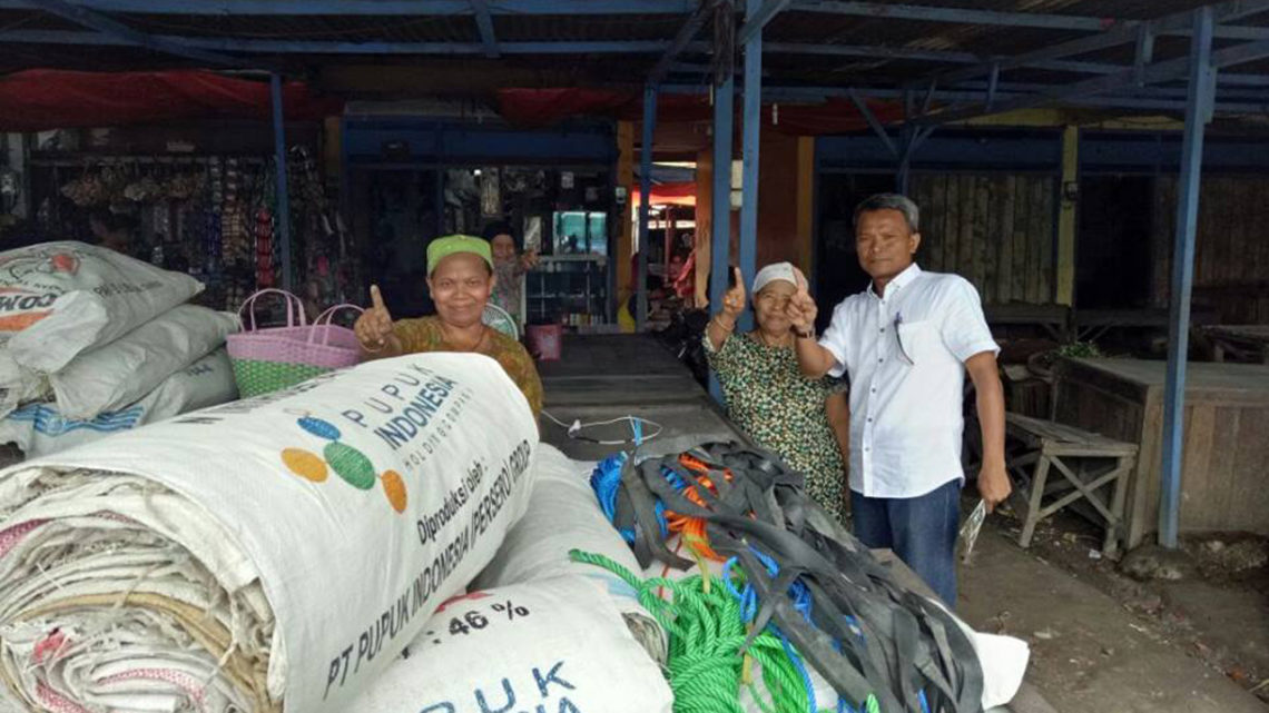 Pak Tris Pinggiran, Bergerak dari Pinggir melalui Bisnis Hajatan