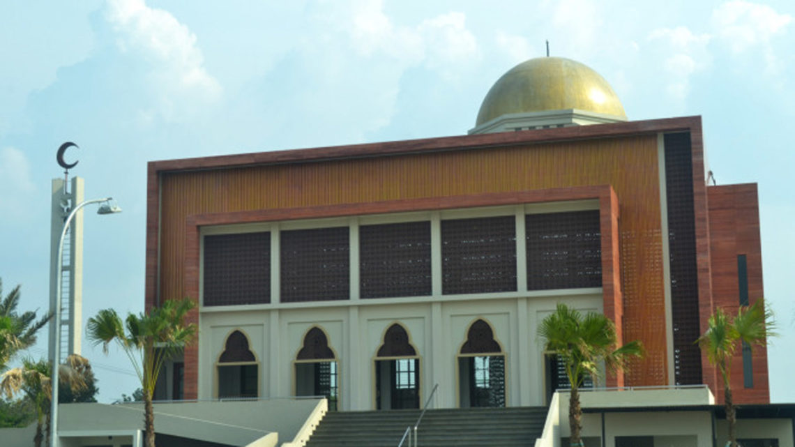 Al-Birru Pertiwi, Masjid Megah Berdesain Unik di Bojonegoro
