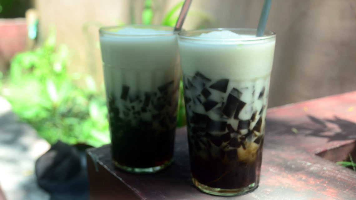 Es Cao, Minuman Klasik Pendingin Hawa Panas Bojonegoro