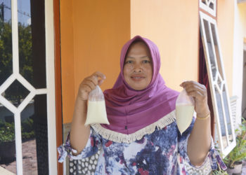 Melihat Geliat Bisnis Susu Kedelai Desa Sobontoro Bojonegoro