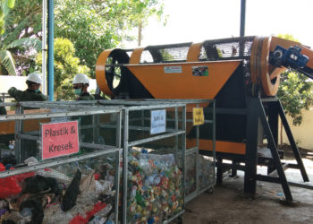 Ternyata Sampah Plastik Bisa Diubah jadi Minyak, Benarkah?