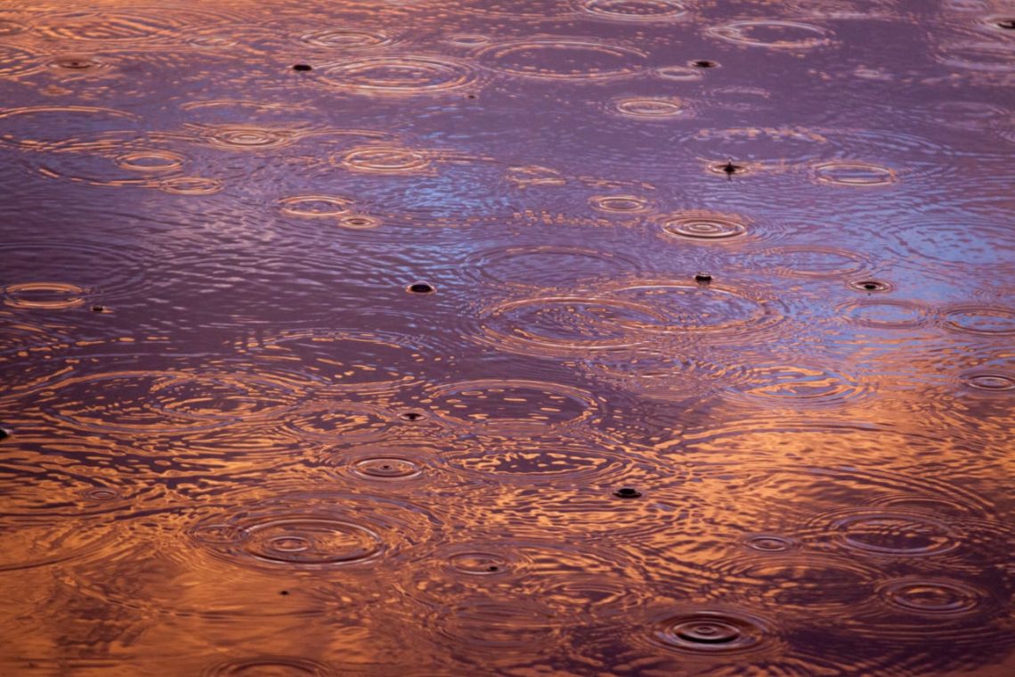 Hujan, Orkestra Langit Para Pluviophile