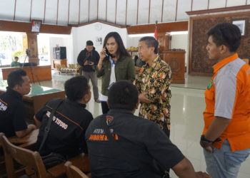 Suporter Persibo Menunggu Janji dan Kepastian dari Manajemen