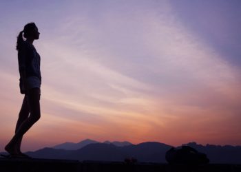 Sebilah Pisau dan Gadis Bersuara D Major