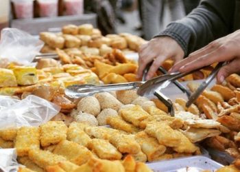 Takjil Gratis dan Suasana Ramadhan di Jalanan Kota Bojonegoro
