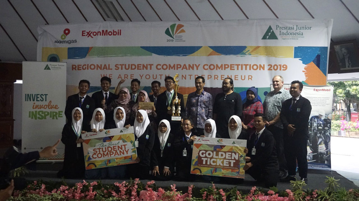 Gali Potensi Siswa-siswi SMA/SMK di Regional Student Company Competition