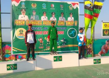Atlet Sepatu Roda Bojonegoro Berusia 13 Tahun Torehkan Emas dan Perunggu di Porprov