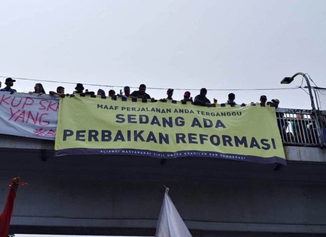 Dukungan Masyarakat Melalui Donasi untuk Aksi Mahasiswa