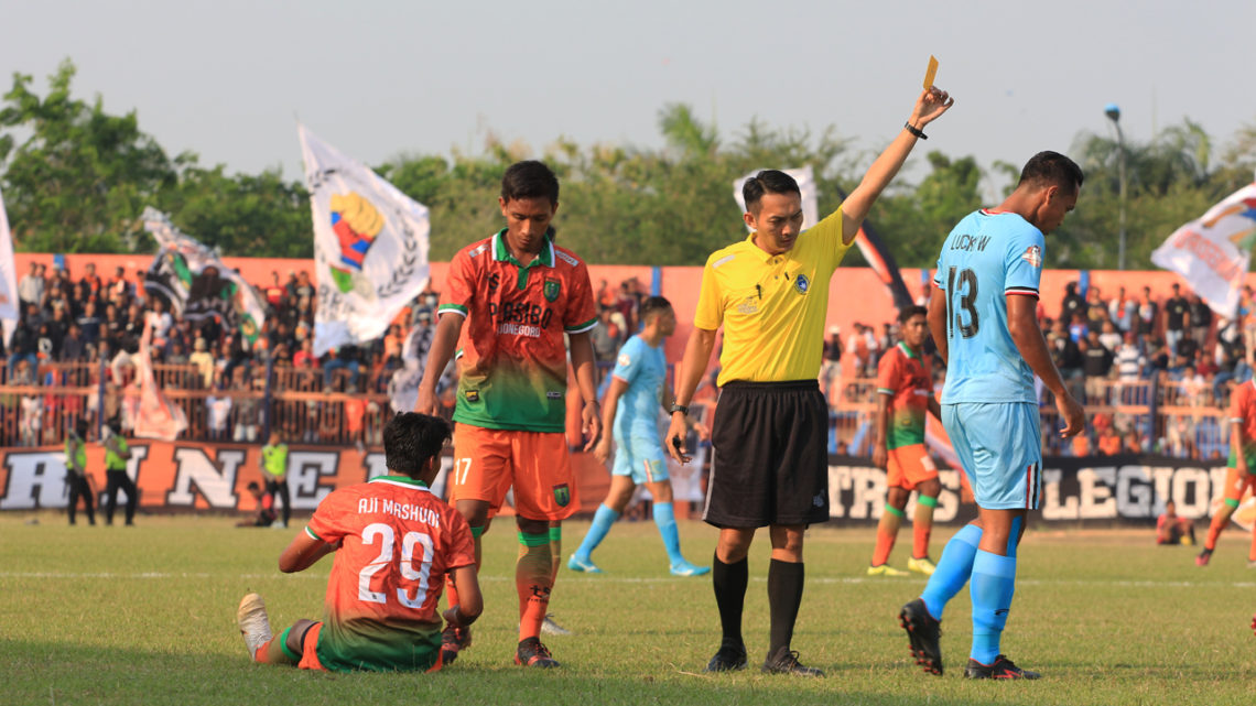Banjir Door Prize di Laga Uji Coba Persibo dengan Persekam