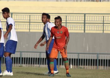 Diwarnai 2 Kartu Merah, Persibo Sukses Curi Poin dari Kandang PSG