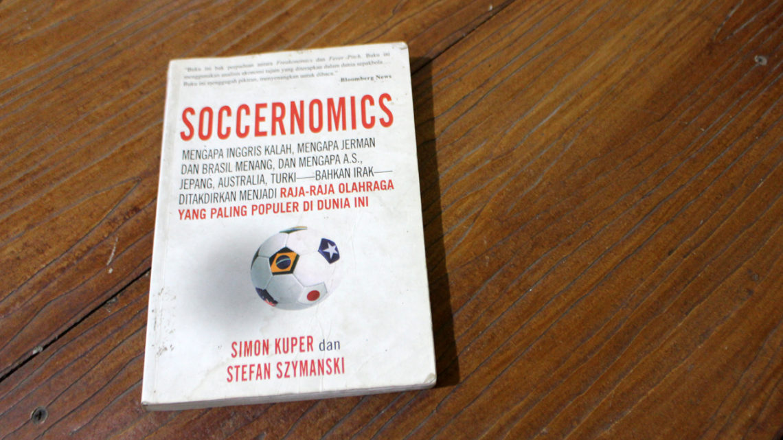 Soccernomics: Bacaan Wajib yang Tak Biasa bagi Pecinta Sepakbola