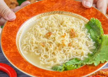 Alasan Mie Instan Buatan Warung Lebih Enak daripada Masak Sendiri
