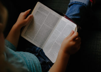 Ngakunya Jamaah Maiyah Peminat Cak Nun, Tapi Kok Cuma Berpedoman “Katanya-Katanya”