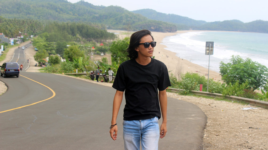 Pantai Soge Pacitan dan Spot Foto Unik yang Mempesona