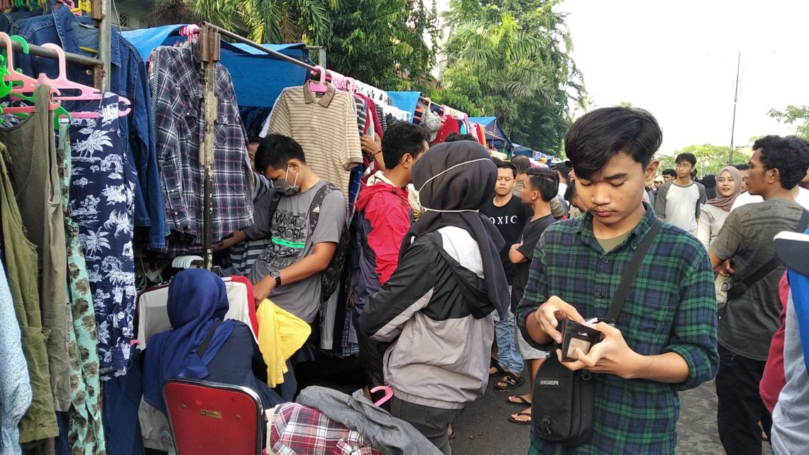 TP Pagi, Surganya Thrift Shop Kota Surabaya