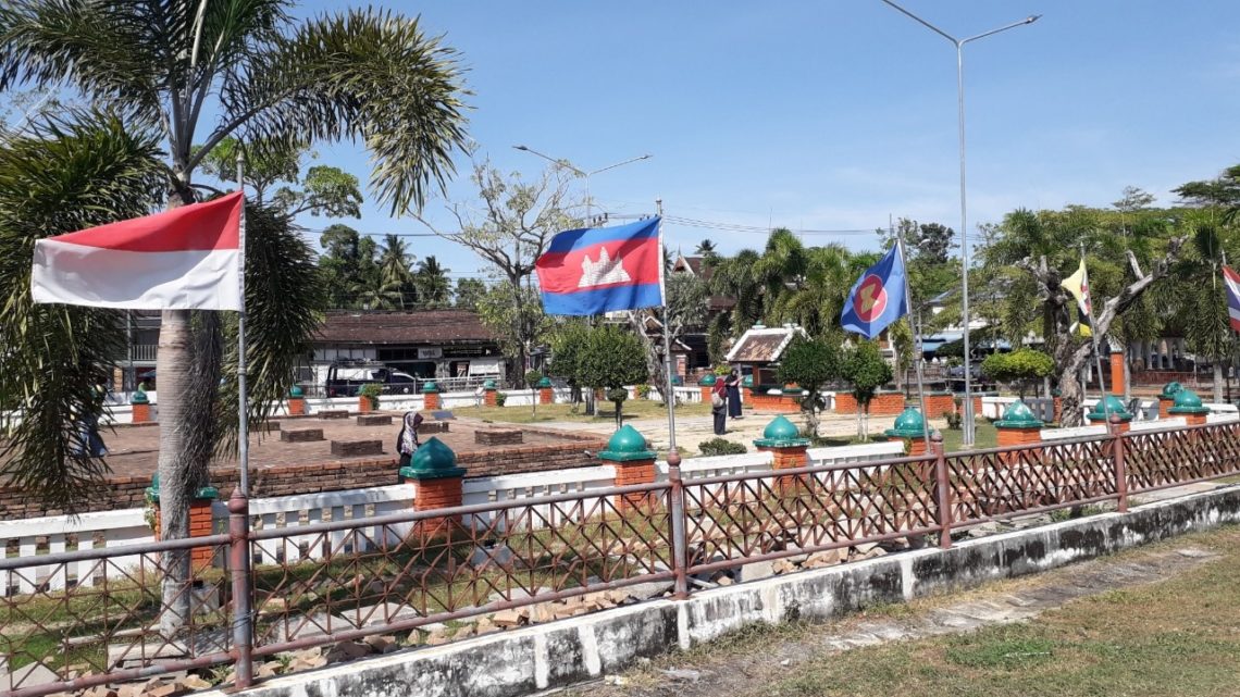 Pemuda Kesepian yang Tersesat di Thailand Selatan