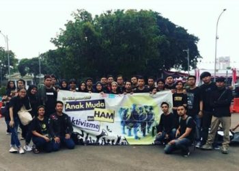 Kamisan bersama Tari Thengul dan Payung Hitam