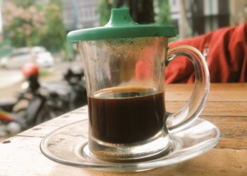 Giras, Puasa dan Malam hari di Surabaya