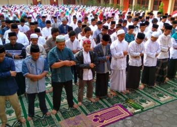 Bojonegoro Fix Sholat Ied di Rumah