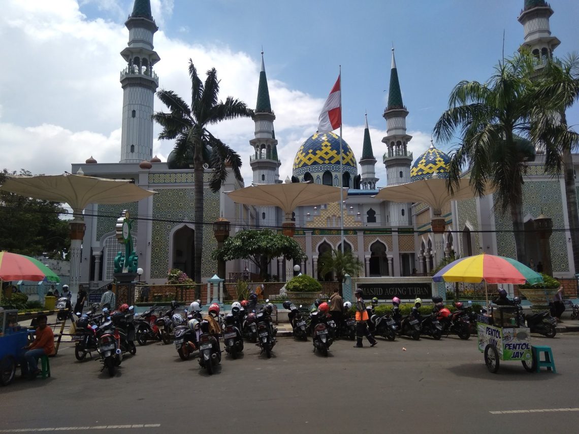 Seorang Perempuan dan Kota Tuban