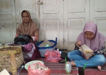 Mencicipi Nasi Boran Khas Lamongan