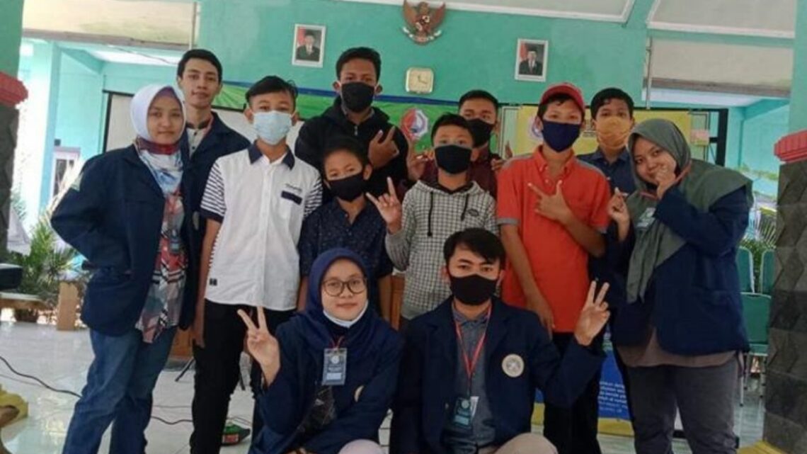 Menengok Mahasiswa Belajar Bersama Masyarakat di Desa Campurejo