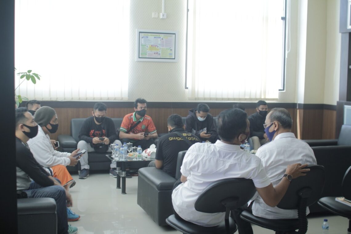 Bupati Bojonegoro Akhirnya Temui Suporter Persibo Bojonegoro