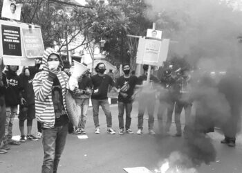 Sebuah Alerta dan Saking Bahayanya Omnibus Law