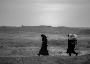 Sebuah Puisi Di Antara Surga dan Neraka