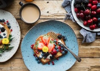 Sarapan penuh Kehangatan 