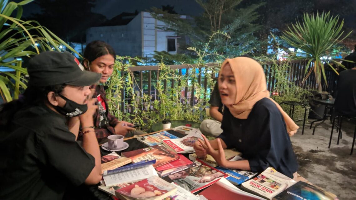 Jurnalektika bersama Ana, Perempuan dari Blora yang Menggurat Karya di Bojonegoro