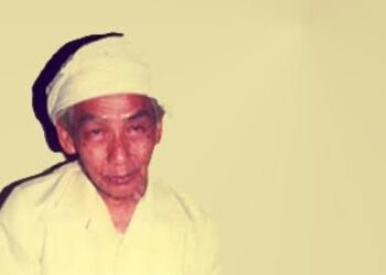 Kisah Mbah Yai Arwani dan Cara Mendekonstruksi Keadaan