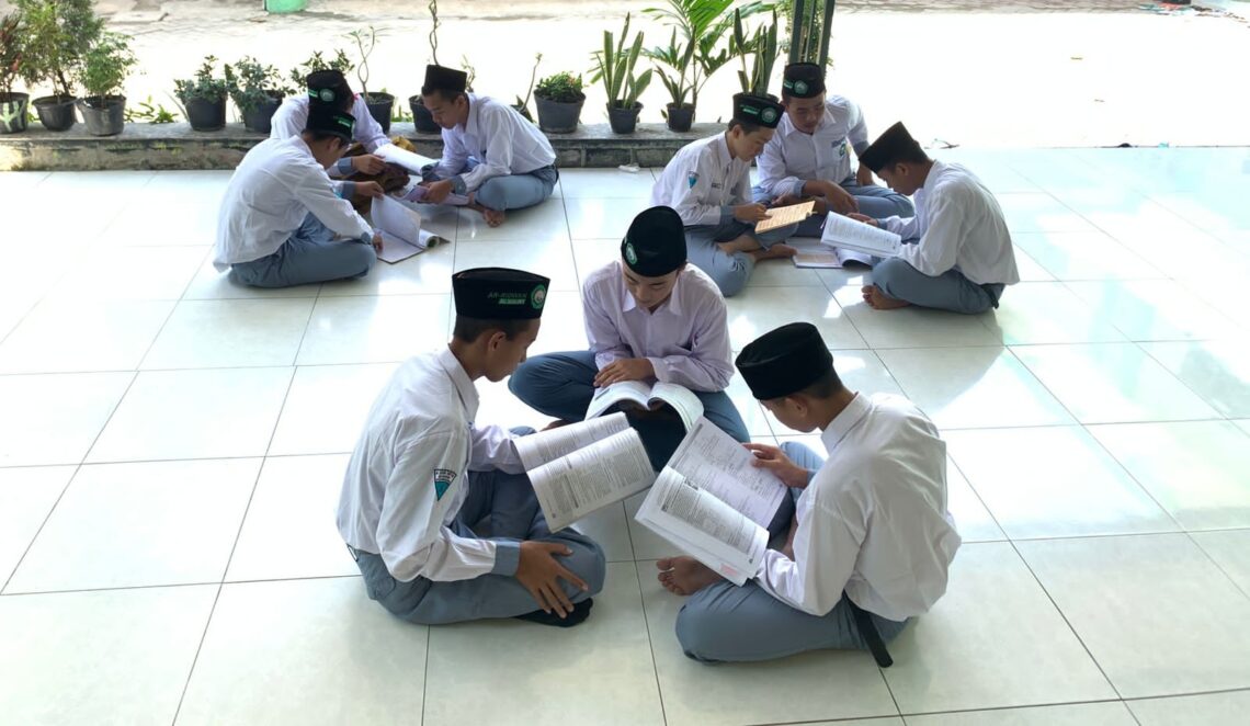 Sema’an Literasi, Tradisi Membaca di MA Sains Quran Ar Ridwan