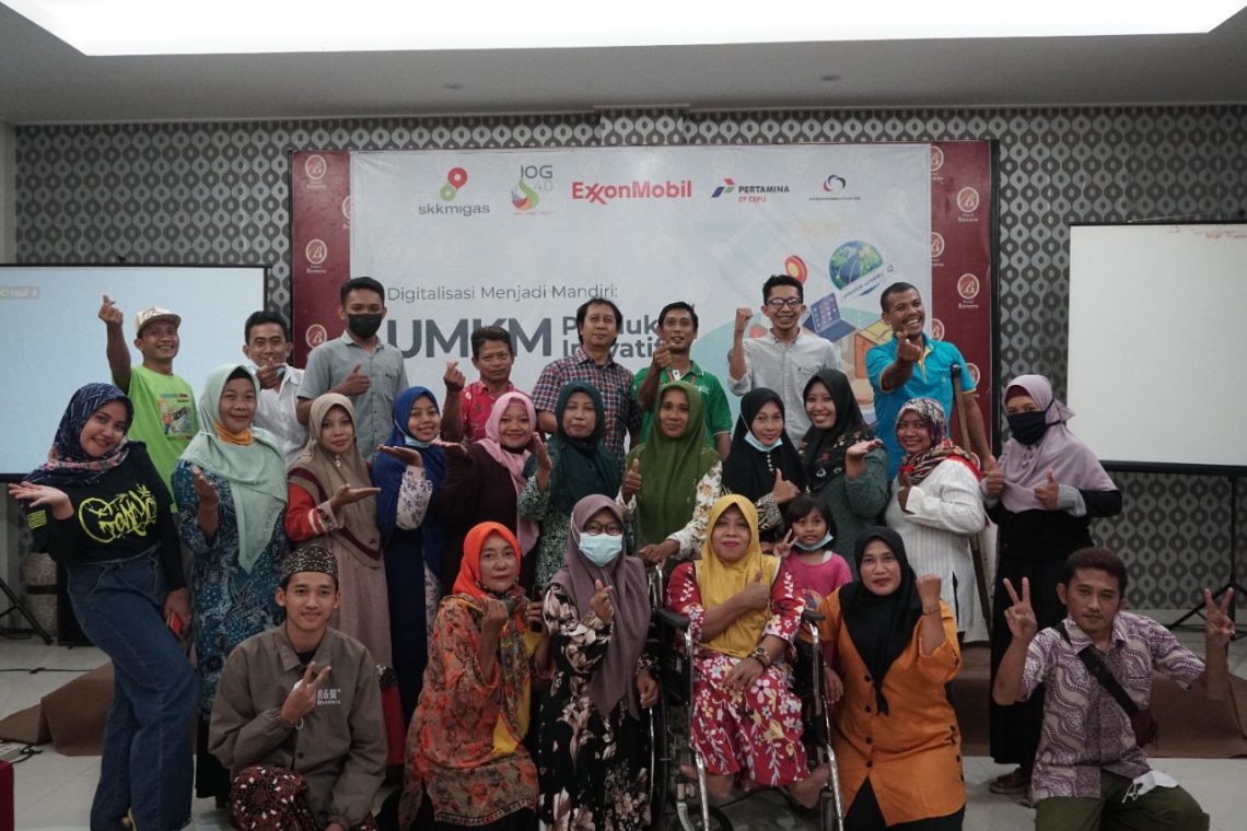UMKM Bojonegoro-Tuban Bersama-sama Merancang Situs Penjualan Digital