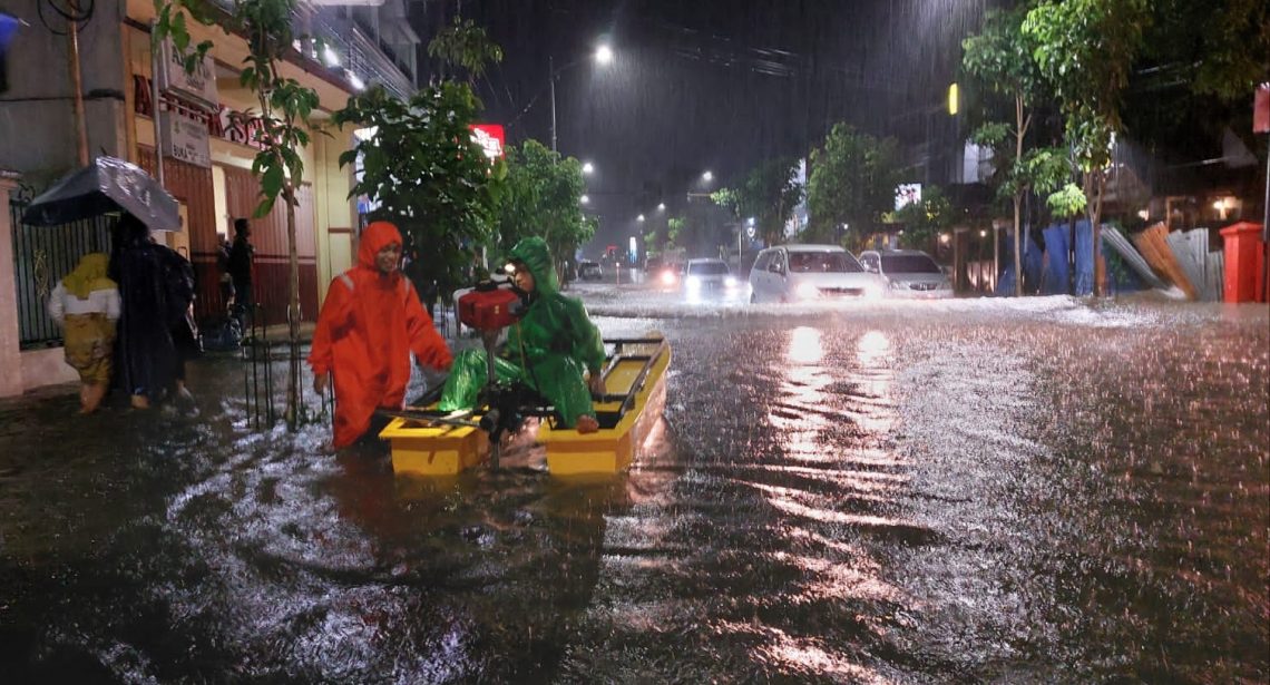Jangan Salahkan Bupati, Bojonegoro Banjir itu Biasa