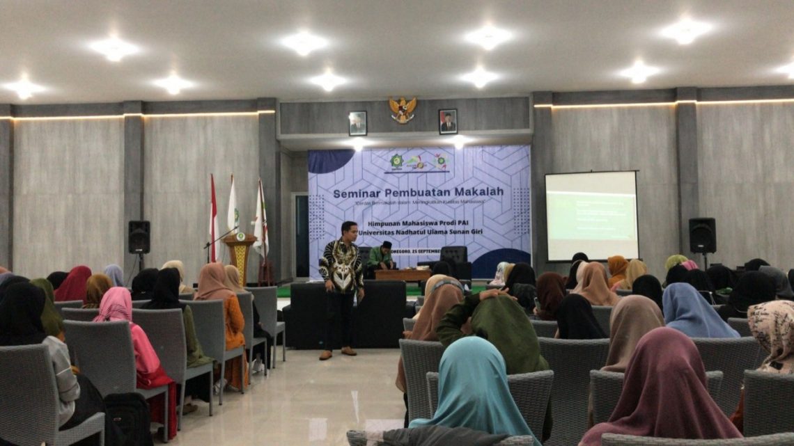 Asah Skill Menulis, HMP PAI UNUGIRI Adakan Seminar Pembuatan Makalah