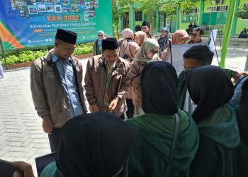 Unugiri Bojonegoro Tutup KKN dengan Gelar Bazar Produk Mahasiswa