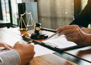 Pembangkangan Hukum dalam Pergantian Hakim Konstitusi