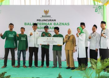 Baznas RI Salurkan 350 Kambing pada Peluncuran Program Balai Ternak di Bojonegoro