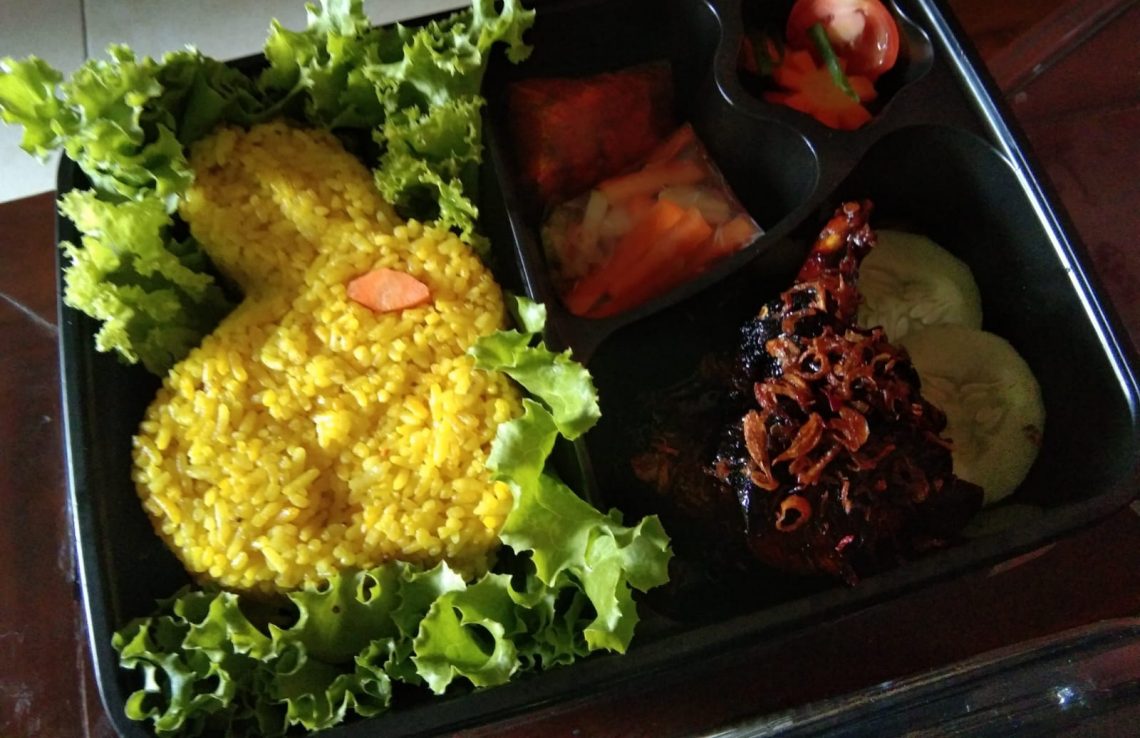 Nasi Kuning dan Makna Tersembunyi di Baliknya