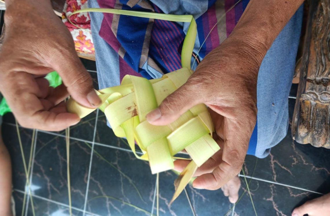 Lebaran Ketupat: Ngaku Lepat ala Rioyo Kupat