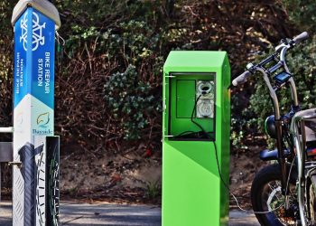 Electric Vehicle: Solusi Kendaraan Listrik di Masa Depan