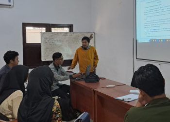 Optimalkan Hasil Liputan, UNUGIRI Lakukan Up Grading Tim Media dan Informasi