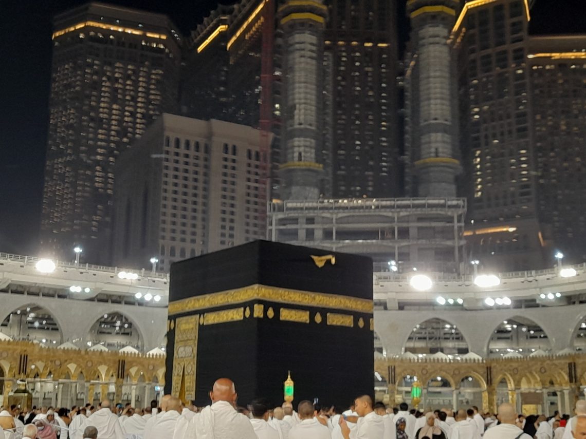 Raudhah adalah Rindu, Ka’bah adalah Kesadaran