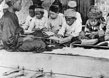 Santri dan Pesantren, Lembaga Pendidikan Ciptaan Wali Songo