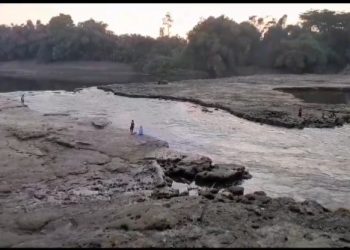 Kracakan, Wisata Bengawan di Tengah Dua Provinsi