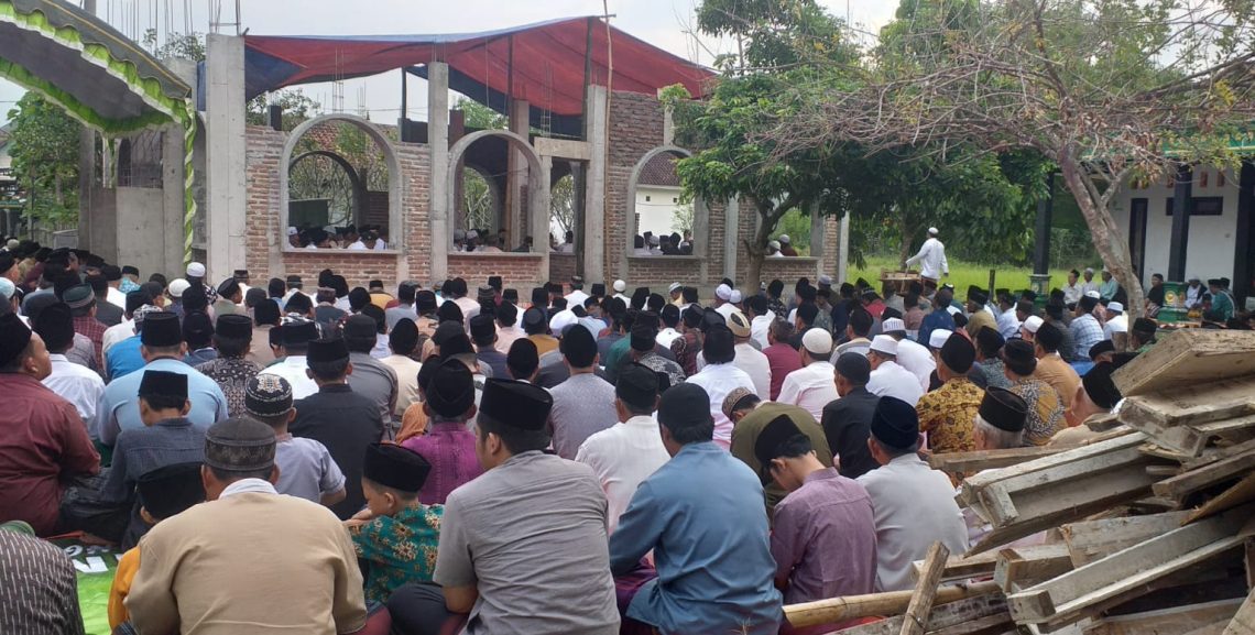 Haul Klotok Padangan, Suasana Langit Penuh Kesejukan