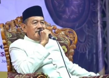 Pesan KH Ubaidillah Faqih Langitan di Haul Menak Anggrung Padangan